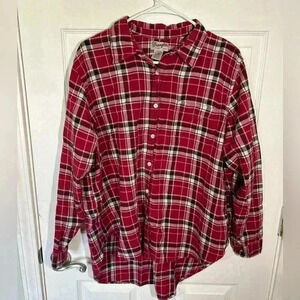 Wrangler Wrancher plaid 100% cotton button up. Size XL. Red. Flannel.